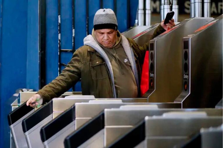 NYC Subway Fare Rises to $3 as MetroCards Vanish
